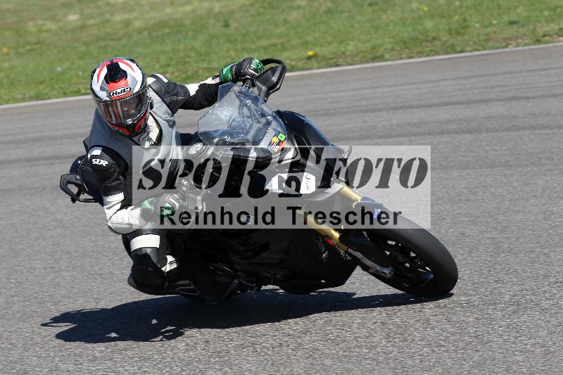 /Archiv-2022/07 16.04.2022 Speer Racing ADR/Instruktorengruppe/3-1